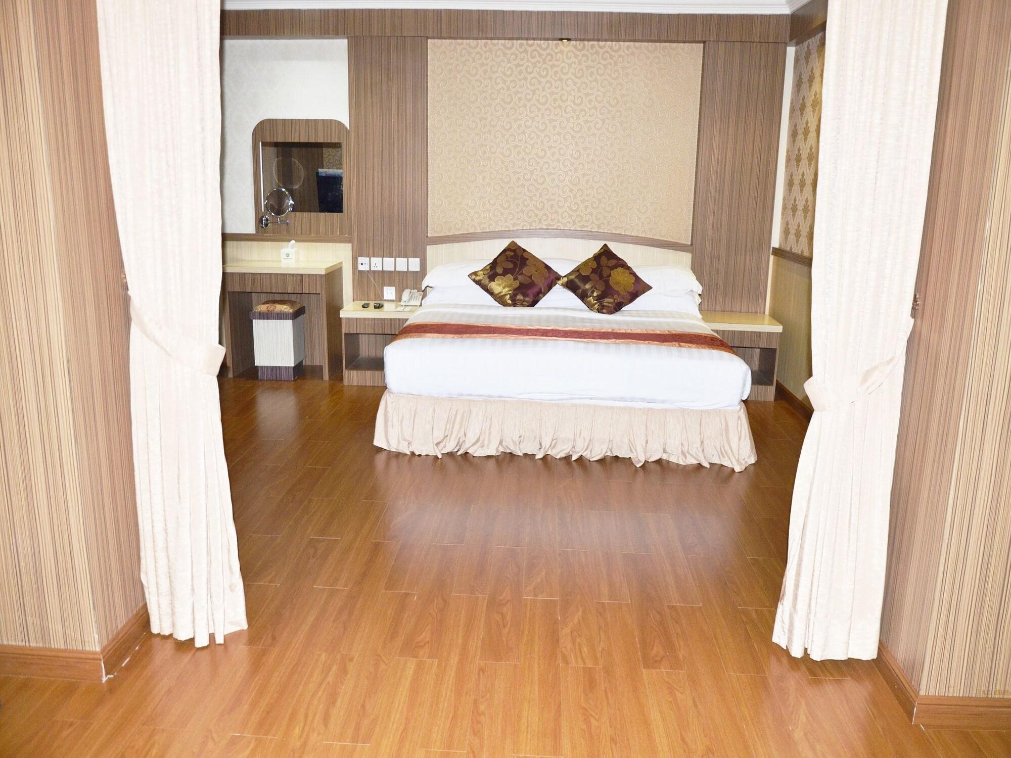 Formosa Hotel Batam Exterior foto