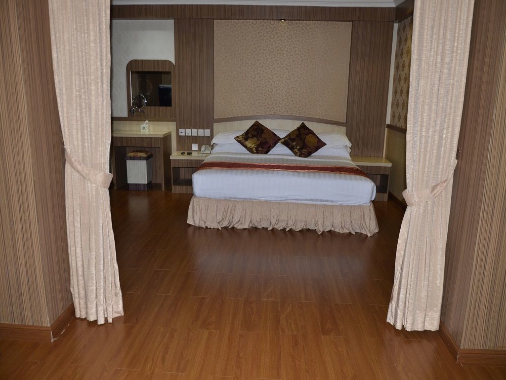 Formosa Hotel Batam Exterior foto